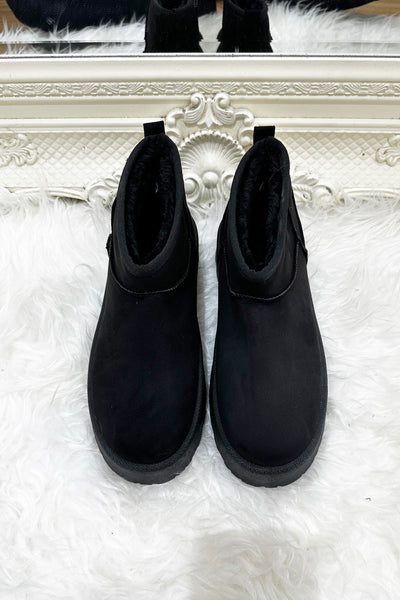JYY Platform Boots - Black