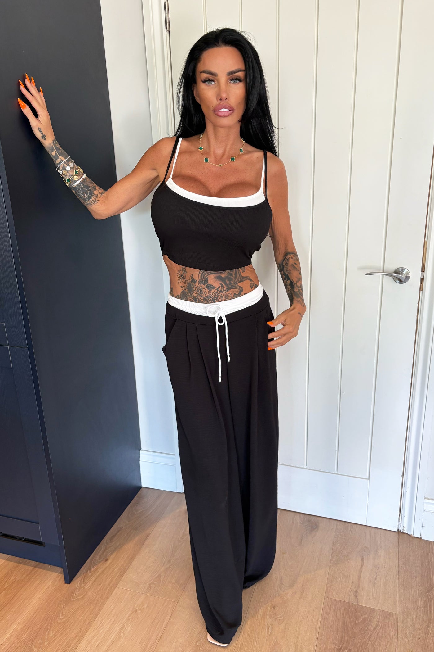 Bralet & Jogger Set - Black