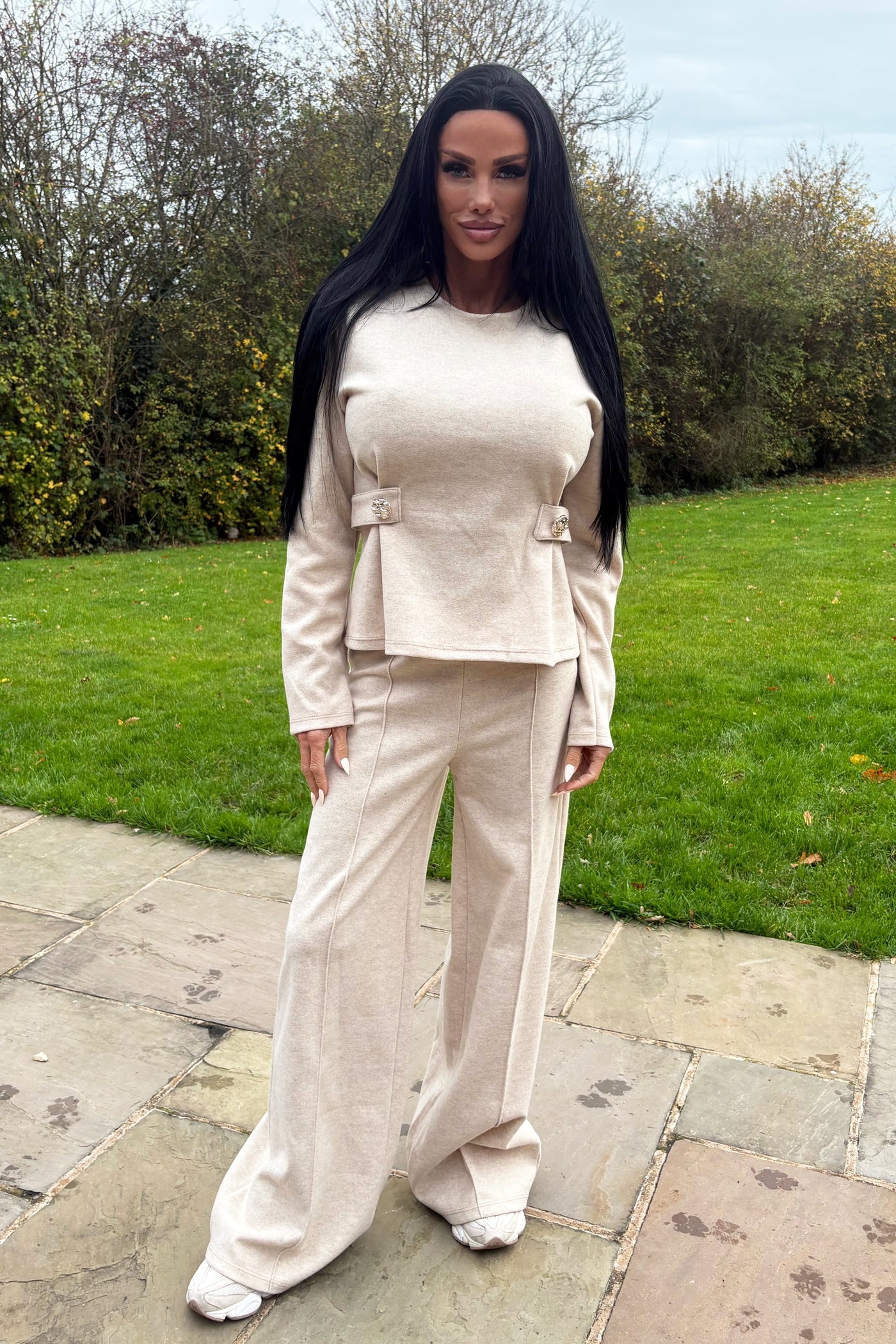 Gold Button Lounge Set - Beige