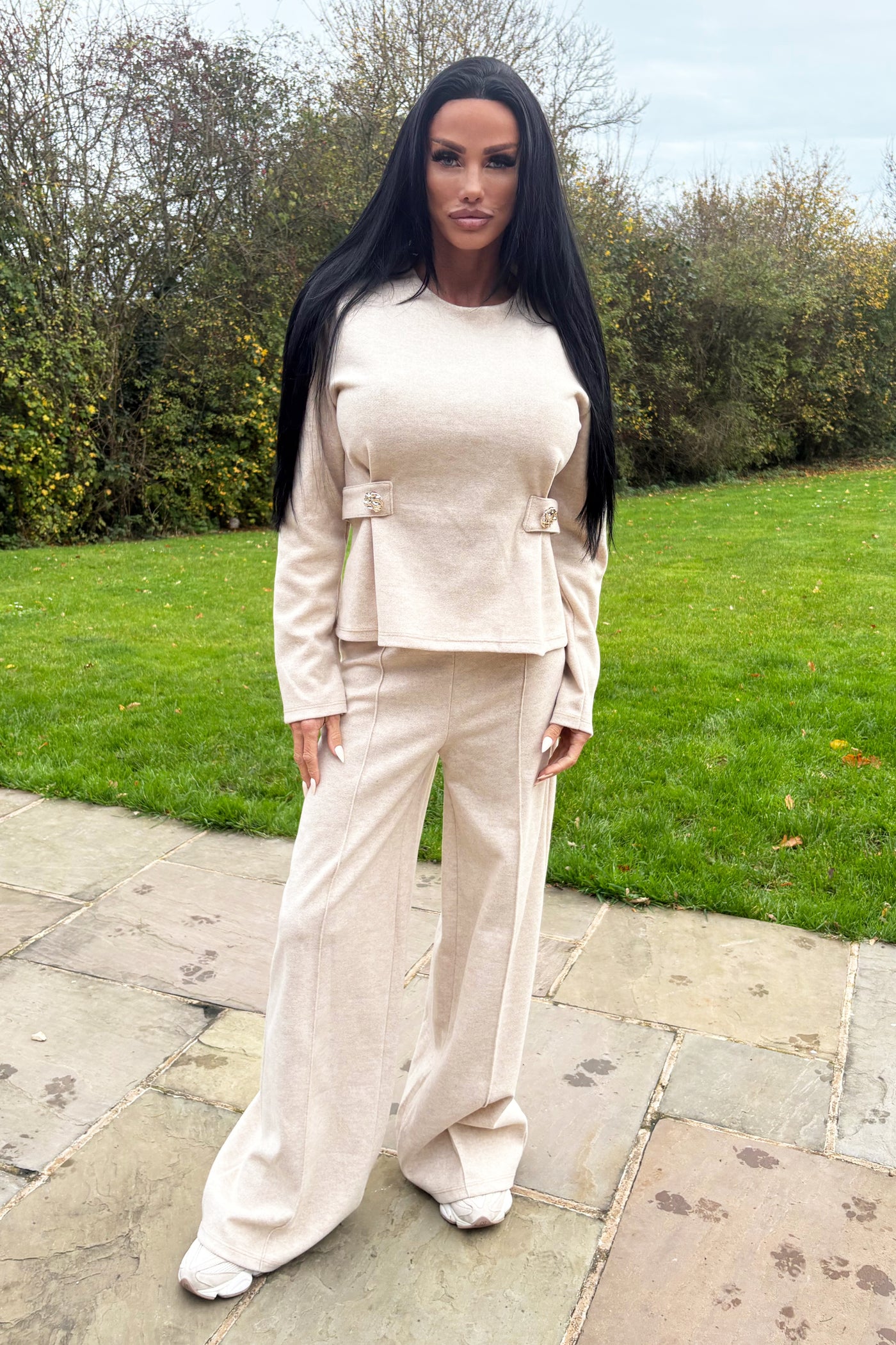 Gold Button Lounge Set - Beige