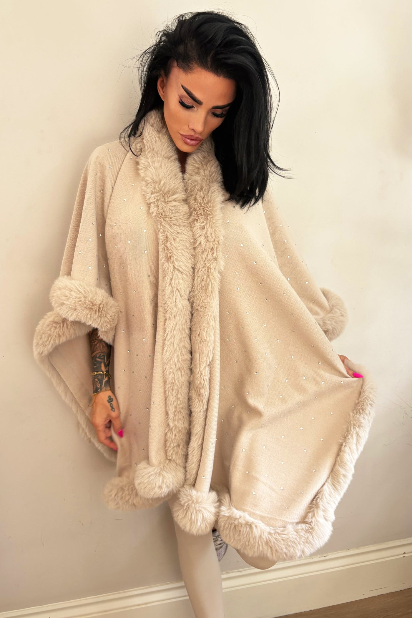Diamante Cape - Beige
