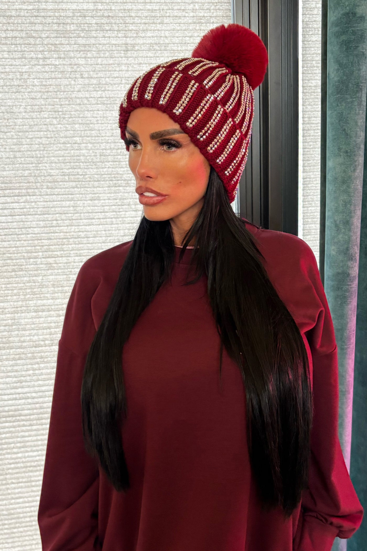 Gem Bobble Hat - Burgundy