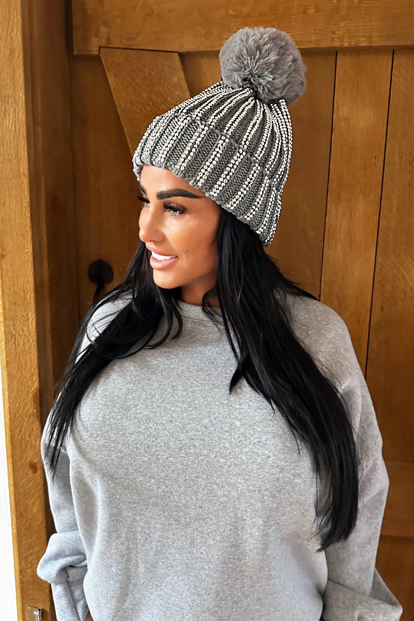 Gem Bobble Hat - Light Grey