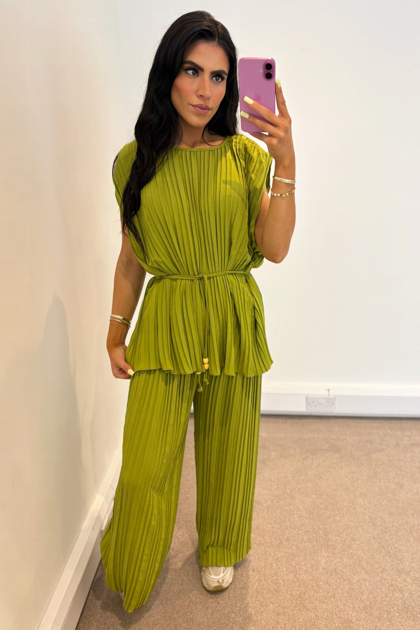 Padded Shoulder Pleat Set - Lime Green