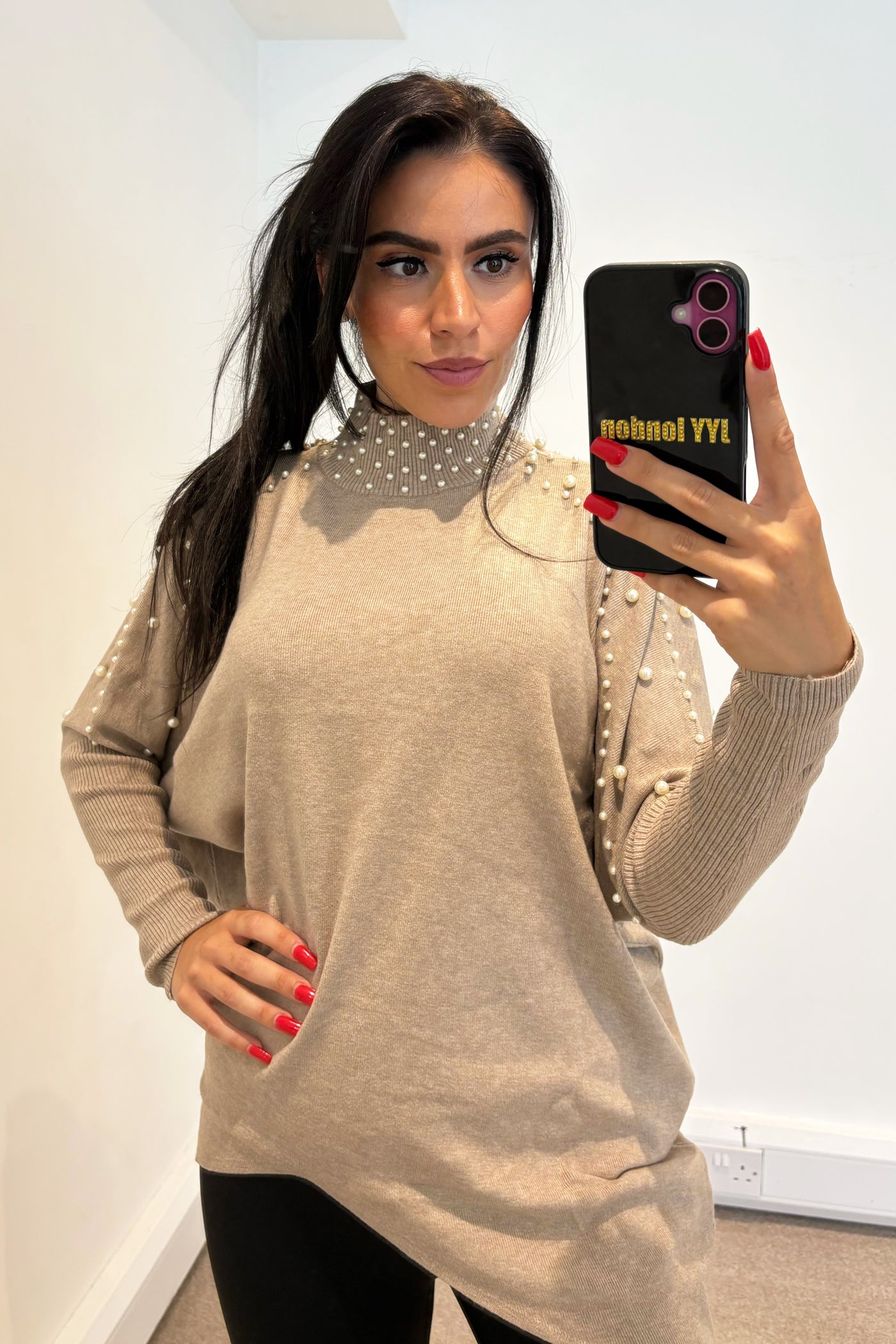 Pearl Oversized Jumper - Taupe