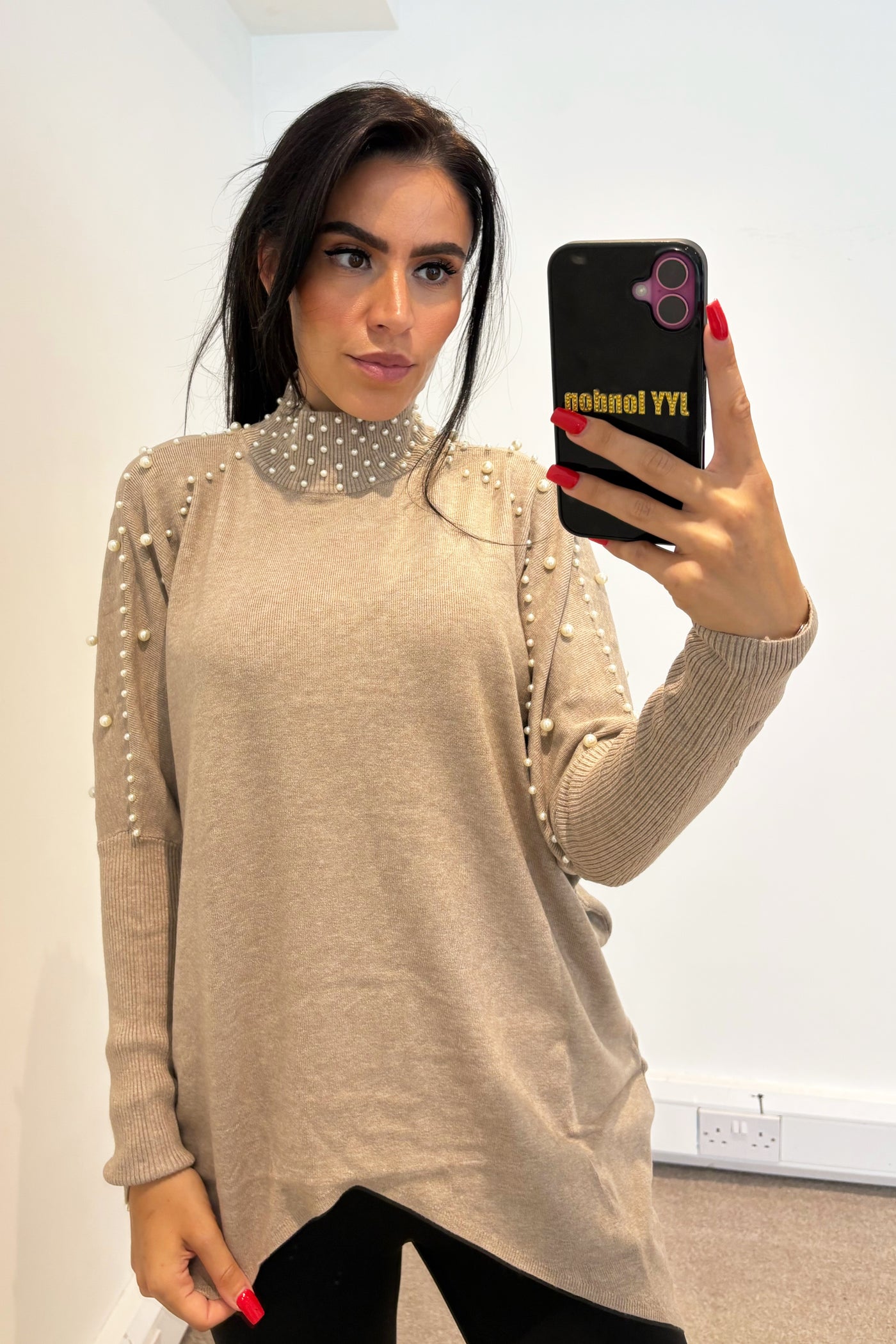 Pearl Oversized Jumper - Taupe