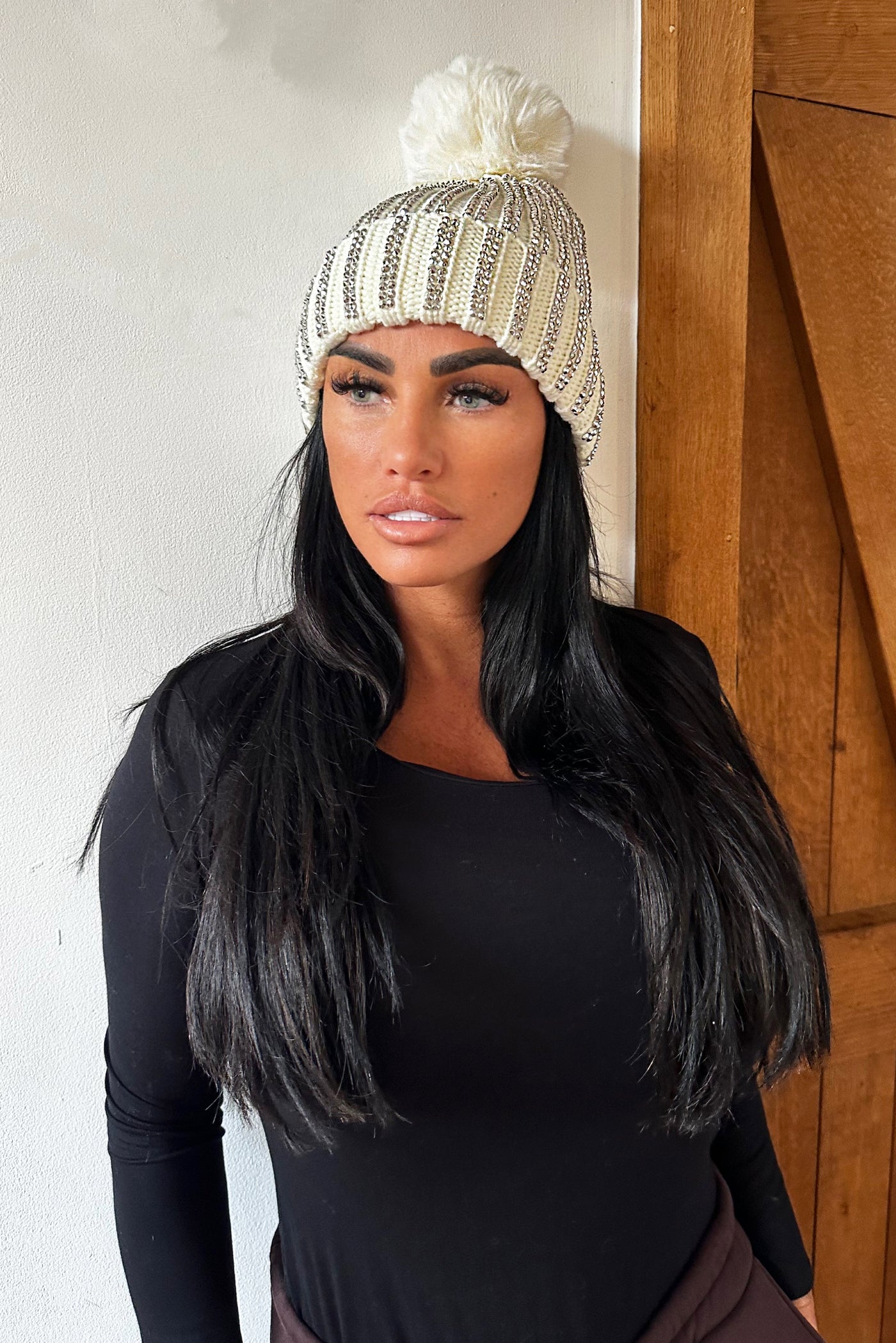 Gem Bobble Hat - White