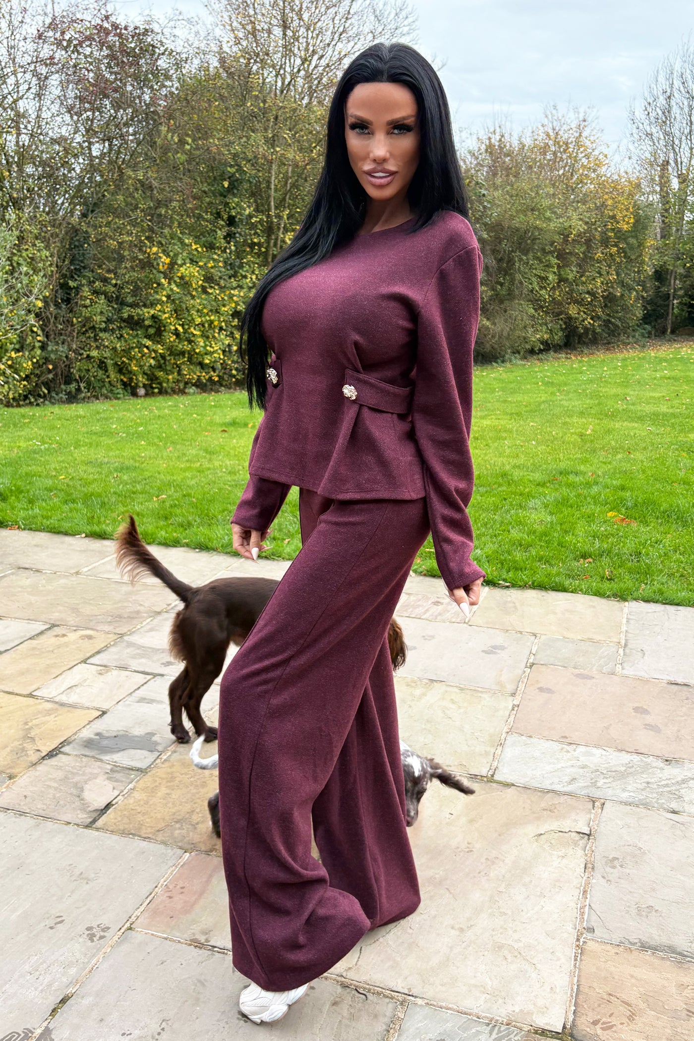 Gold Button Lounge Set - Wine