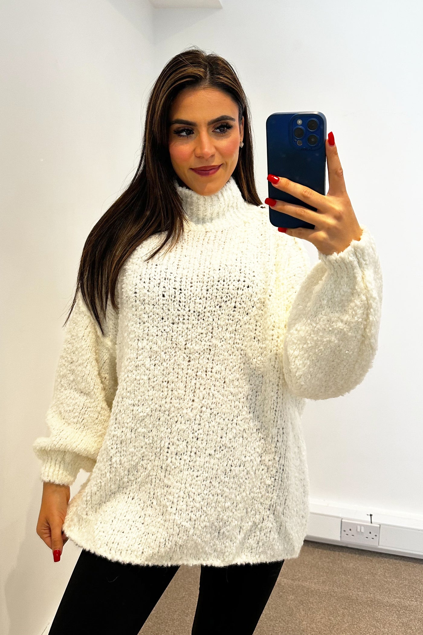 Oversized Wool Knit Jumper - Cream