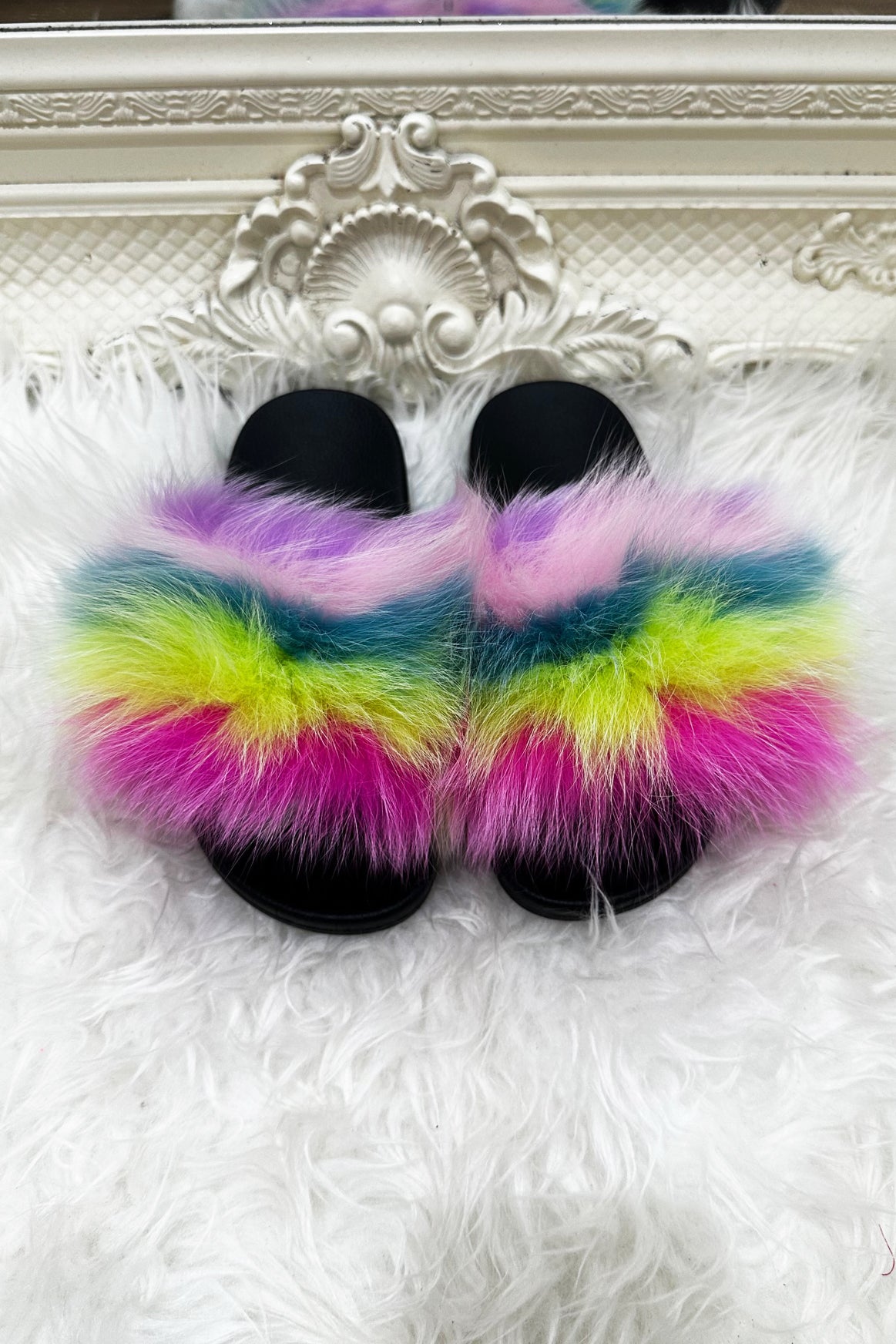 JYY Faux Fur Sliders - Rainbow