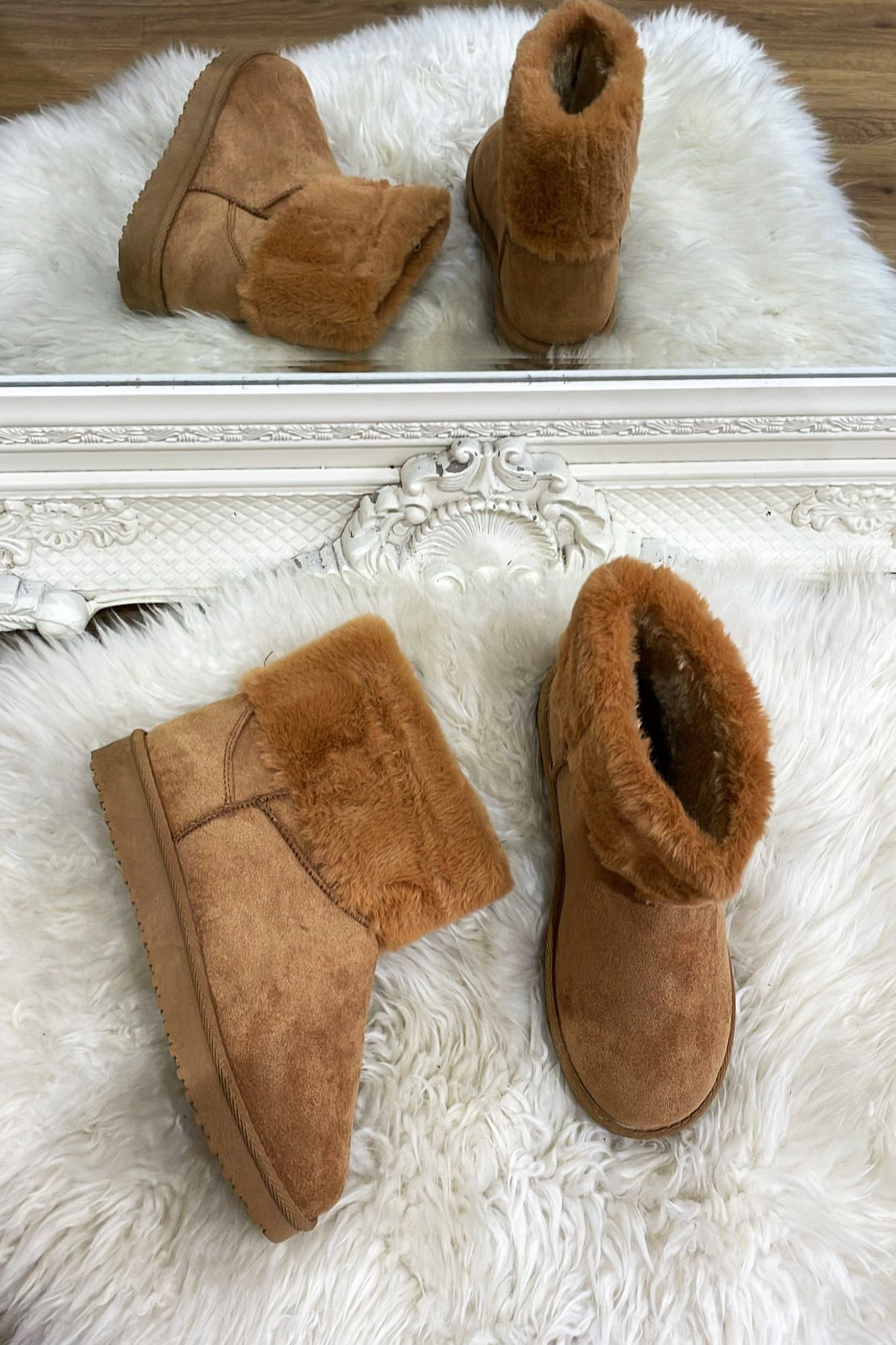 JYY Fur Top Boots - Camel