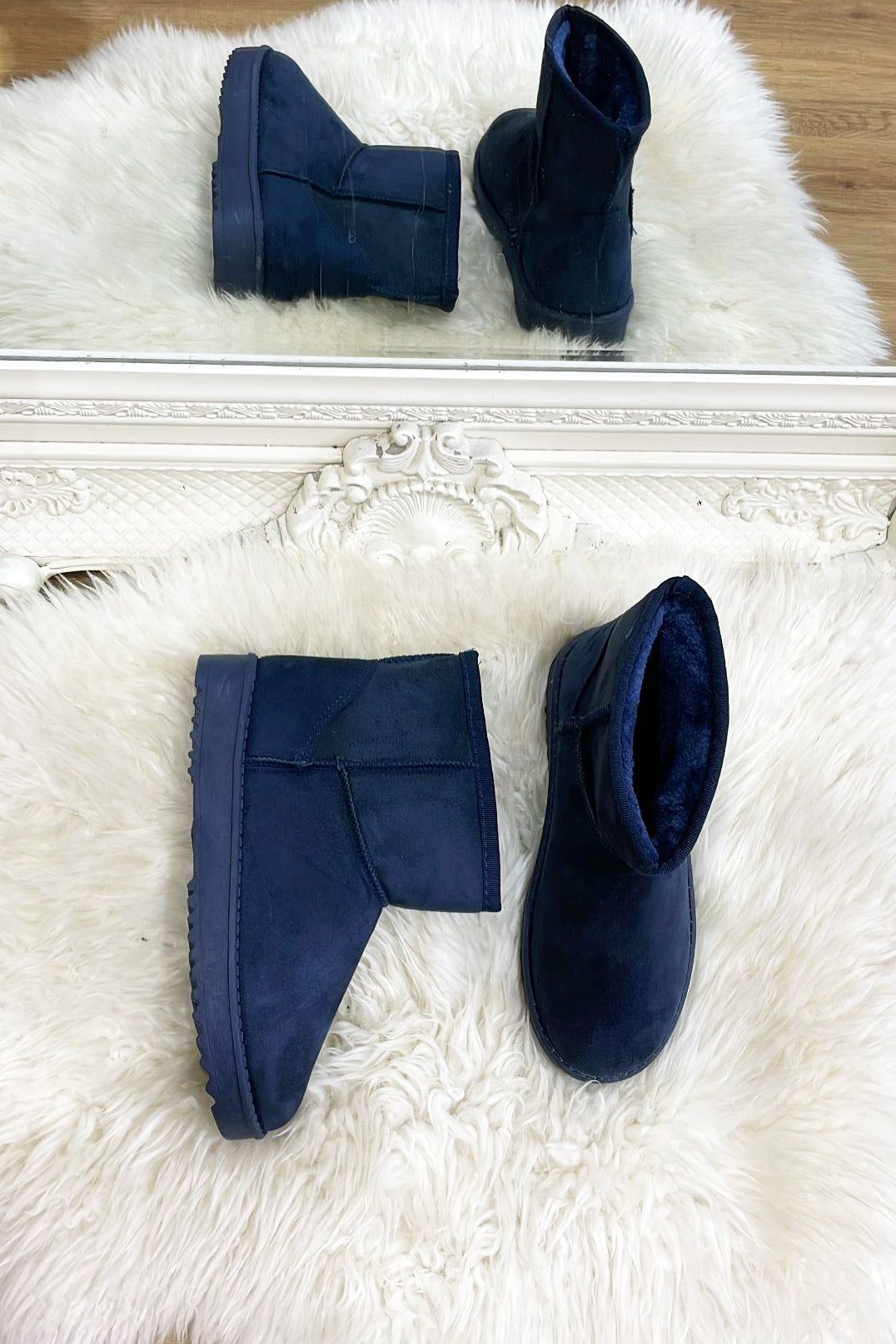 JYY Faux Fur Boots - Navy